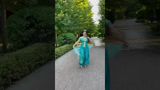 Jasmine🧞‍♀️#disneyprincess #cosplay #disneycosplay #jasmine #aladdin #princessdress #cosplayer