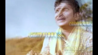 Aagadu Endu Kai katti Kulithare - Bangaarada Manushya - 1972