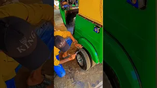 Bajaj auto Rickshaw // Rear wheel 2 Tire setting// How to make Bajaj auto Rickshaw 4 Tier setting//