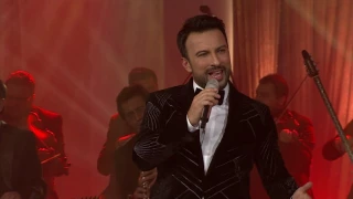 TARKAN - Aşk Bu Değil Mi? - Ahde Vefa | 2017 Yılbaşı Özel