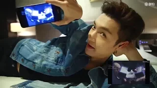 (Eng Sub) Yixing (LAY 张艺兴) react to reactors reacting to 《I NEED U》 MV