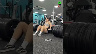 She Was Feeling STRONG! 💪🏼