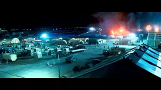 Transformers (2007) Ataque en la base Qatar (HD latino)