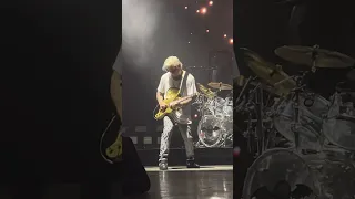 Synyster Gates “Nobody” solo live front row Charlotte 9/19/23