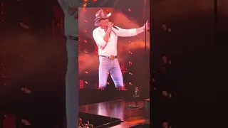 Live Like You Were Dying - Tim McGraw - St. Louis, MO 3/22/24