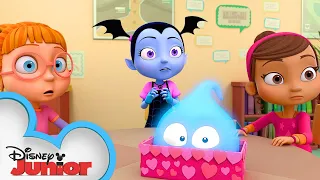 Ghoulentines Day with Vee! 🦇| Vampirina | Disney Junior