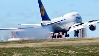 747 Hits Runway Twice