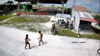 Basketball ng mga kalalakihan nauwi sa rambulan at saksakan sa Brgy Mitla Proper, Porac Pampanga.