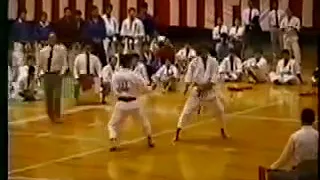 Richard Amos - kumite with Takashi Yamaguchi 1994 JKA All-Japan's final