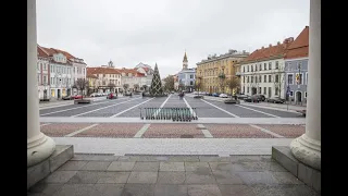 Rotušės aikštėje – Vilniaus vėliavų pakėlimo ceremonija