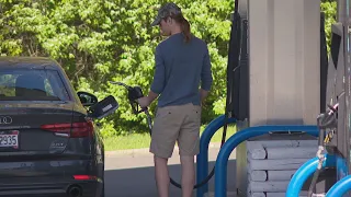 People report cars damaged after pumping gas at Greater Cincinnati gas station