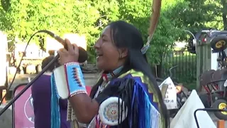 Только послушай, как красиво поёт. Песни индейцев. Fría ~ Wuambrakuna & Sumac Kuyllur