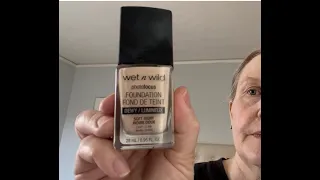 Application of makeup foundation for daily wear on my fair, older complexion.  Wet n Wild Photofocus