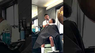 Salim Asks Barbers to Shave His Pubes!