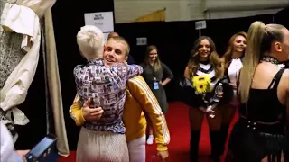 Justin Bieber backstage with Katy Perry at #OneLoveManchester