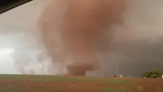 Storm Chasers Have Close Encounter With TX Tornado