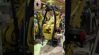 FANUC M900IA/350 ROBOT UNDER POWER