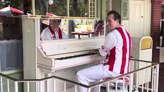 Disneys Pianist Grayson playing Boo To You with Phantom of the Opera in Magic Kingdom