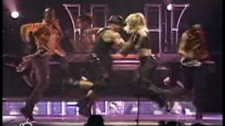 Britney Spears feat Pharrew Williams - Boys (live NY 2002)