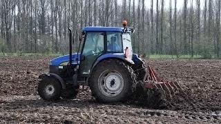 New Holland TD80D & cultivator