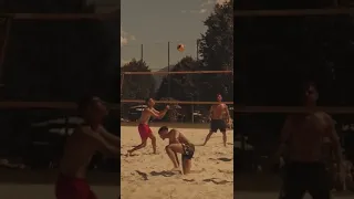 Beach scene in t̶̶o̶̶p̶̶ ̶̶g̶̶u̶̶n̶ Salzburg | Who needs Top Gun when you get this 🥵👆