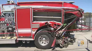 1 Dead After Box Truck Slams Into Fire Truck on Highway 101 in Palo Alto