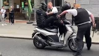 Police Arresting Moped Robbers Caught On Mobile Phone Why You Recording Me