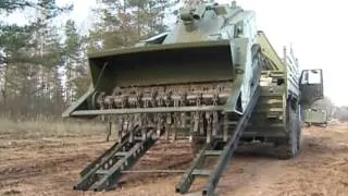 Uran-6 Uran-14 robotic mine clearing firefighting UGV unmanned ground vehicle demining system Russia