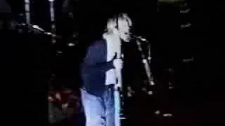 Nirvana-In Bloom Solo (Maple Leaf Gardens 1993)