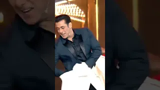 Salman Khan dance at filmfare award #salmankhan #shorts #youtubeshorts #dance