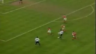 Football Manchester United Vs Arsenal Wednesday 14th April 1999  Giggs Solo Goal