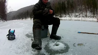 В поисках голавля. Рыбалка на реке Ай.