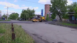 В Шадринске  полным ходом  идет дорожный ремонт (2020-05-24)