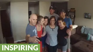 Family photo turns into surprise pregnancy announcement