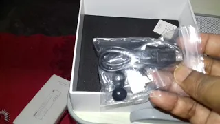 uiisii TWS12 earbuds unboxing