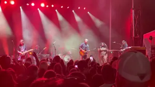Jason Isbell and the 400 Unit-Gimme Shelter