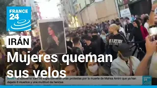 Mujeres queman sus velos en protesta por la muerte de Mahsa Amini en Irán • FRANCE 24 Español
