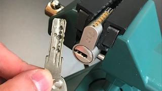 [386] Iseo R9 Dimple Lock Picked and Gutted