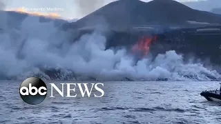 Lava from La Palma reaches Atlantic Ocean | WNT