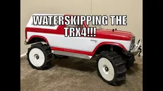 Waterskipping the Traxxas TRX4 Bronco!!!