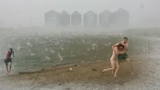 Europe strikes by Giant hailstorm! Powerful storm in Italy, France and Hungary | grêle grandinata