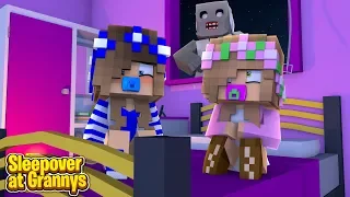 SLEEPOVER IN GRANNY'S NEW HOUSE! w/Little Carly (Minecraft Roleplay).