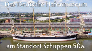 ...einen Ausflug. Das Deutsche Hafenmuseum am Standort Schuppen 50a mit der Viermastbark PEKING.