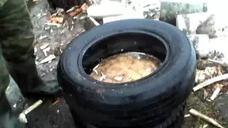 Быстрая колка дров с помощью покрышек Quick chopping wood with tires