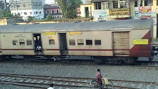 03131 Festival Special Train 【Sealdah - Gorakhpur】