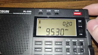 Tecsun PL-330 szybki skan na FM. 53 znalezione stacje na kawałku druta.