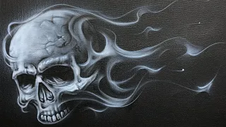 Airbrushing a Skull with Smoke Flames