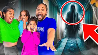 We Stayed In A HAUNTED HOTEL 😱