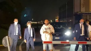 ARRIVO VIDAL A LINATE AEREOPORTO CALCIOMERCATO INTER