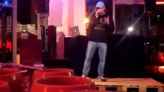 Live BeatBox performance in a Berlin club (1/3)